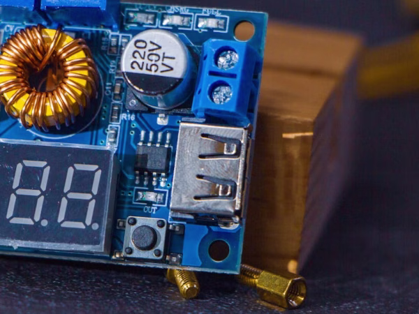 installer home assistant sur raspberry pi : guide complet pour configurer votre domotique facilement et contrôler votre maison intelligente.